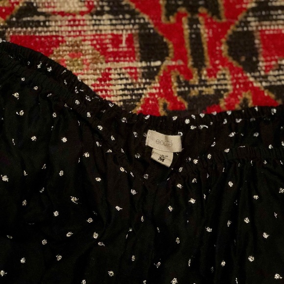 🔴 Ecoté Shorts - Picture 3 of 3